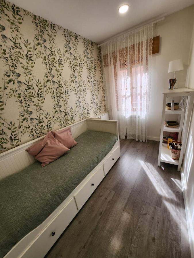 Apartamento Paula Вальядолид Экстерьер фото