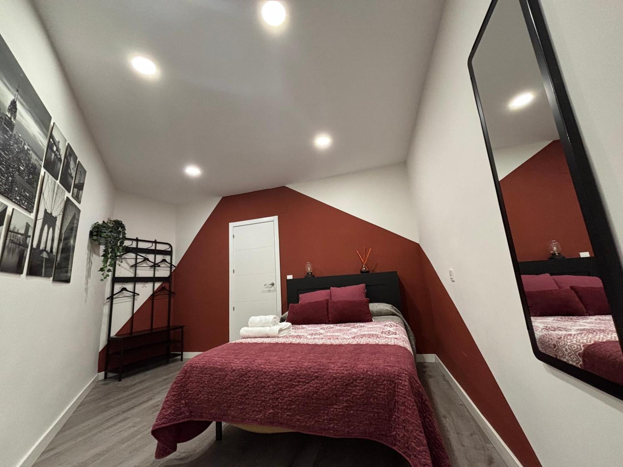 Apartamento Paula Вальядолид Экстерьер фото